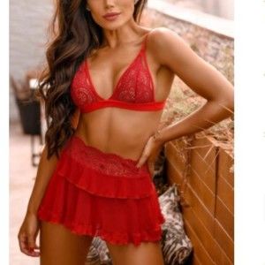 3pcs Red Fan-shaped Lace Ruffled Mesh Bra set
